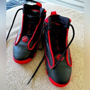 Jordon Pro Strong Black and Red Youth Sneakers
